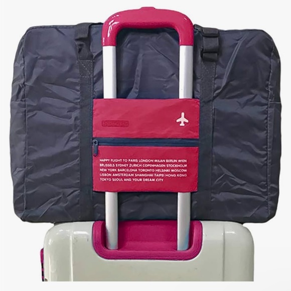 New Travel Essential Items - Picture 8 of 8